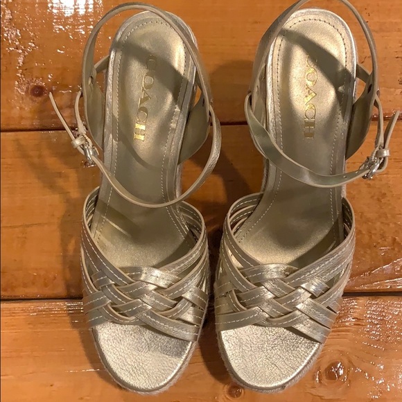 Coach gold metallic wedge sandals 8.5 B - Picture 3 of 6